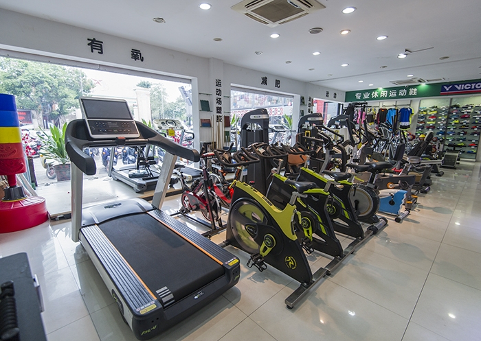 太阳城澳门游戏赌场
商场门店
